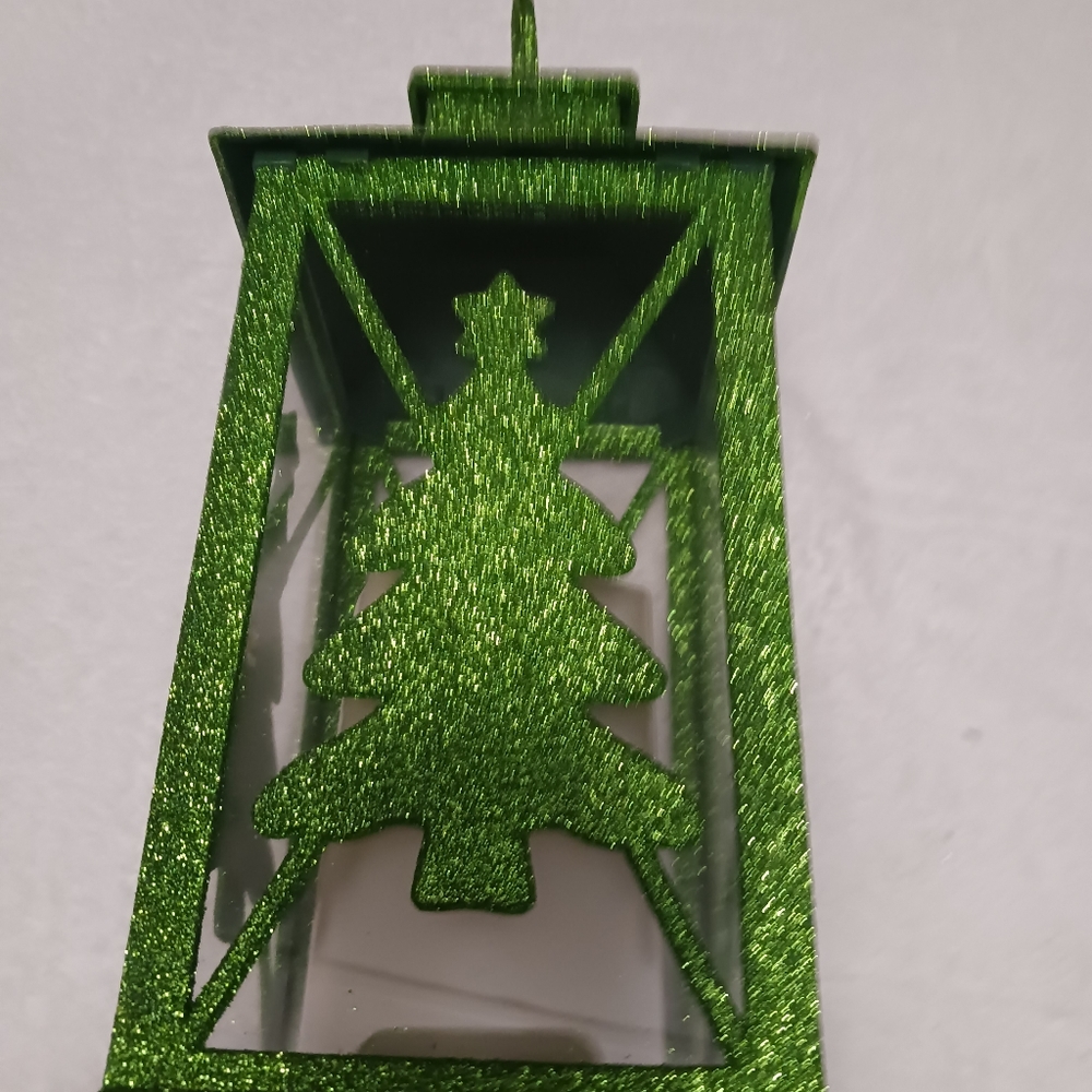 Christmas 13" Lantern w Green Glitter
